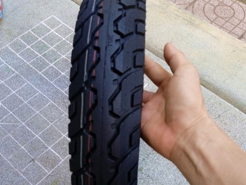 Lốp xe máy điện 300-10